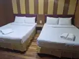 Семейный коттедж с видом на сад