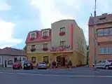 Run of House