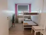 Кровать в общем номере (женский номер)