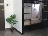 Кровать в общем номере