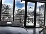 Трёхместный номер Стандарт с видом на горы