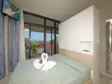 Люкс с видом на озеро