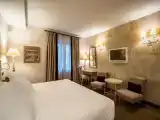 Трёхместный номер Deluxe с балконом