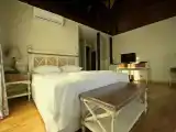Полулюкс