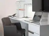 Номер Business