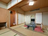 Номер Japanese с видом на озеро
