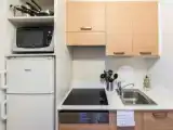 Студия с видом на город