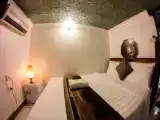 Двухместный номер Эконом Цокольный этаж c 1 комнатой