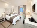Двухместный номер Стандарт с балконом