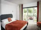 Студия с балконом