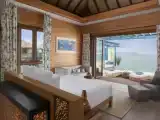 Over Water Villa с 3 комнатами
