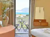 Студия с видом на море