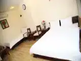 Трёхместный номер Стандарт с балконом