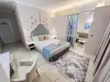 Трёхместный номер Стандарт с балконом