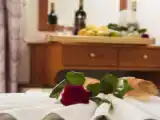 Трёхместный номер Стандарт c 1 комнатой с видом на горы