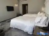 Номер Business с видом на озеро