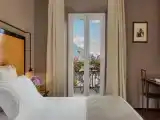 Двухместный номер Deluxe с балконом и с видом на озеро