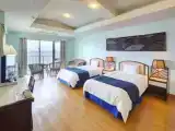 Коттедж с балконом