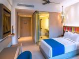 Четырёхместный Полулюкс Club Swim Up oceanfront