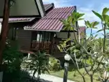 Бунгало с видом на сад