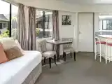 Студия Deluxe