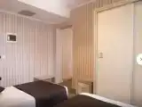 Четырёхместный номер Deluxe с видом на бассейн