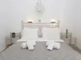 Двухместный номер Стандарт с балконом и с частичным видом на море