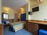 Трёхместный номер Стандарт