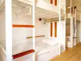 Кровать в общем номере (женский номер)
