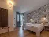 Двухместный номер Стандарт с балконом и с видом на горы