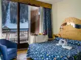 Трёхместный номер Стандарт с балконом