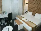 Полулюкс