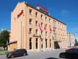 Run of House