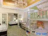 Семейный номер Стандарт с видом на внутренний двор