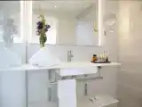 Номер Комфорт с частичным видом на море