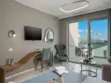 Студия с частичным видом на море