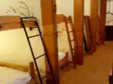 Кровать в общем номере (женский номер)