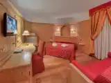 Трёхместный номер Стандарт с балконом