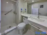 Четырёхместный люкс c 1 комнатой
