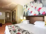 Двухместный номер Superior с балконом