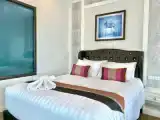 Двухместный номер Deluxe с видом на бассейн