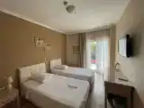 Двухместный номер Эконом с балконом