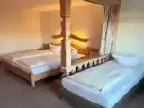 Трёхместный номер Стандарт с балконом