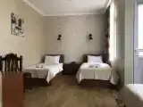 Трёхместный номер Стандарт с балконом