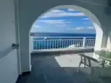 Трёхместный номер Стандарт с балконом и с видом на море