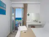 Полулюкс с балконом и с видом на море