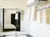 Трёхместный номер Deluxe c 1 комнатой