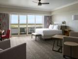 Номер Deluxe with Runway View