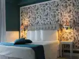 Люкс с видом на бассейн