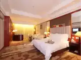 Номер Business с видом на озеро